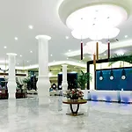 Complex Paloma Pasha