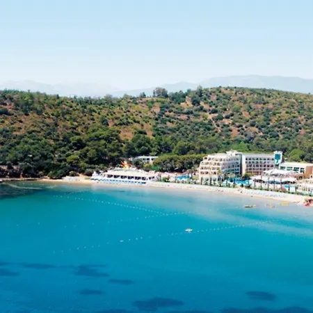 Üdülőközpont Paloma Pasha 5*