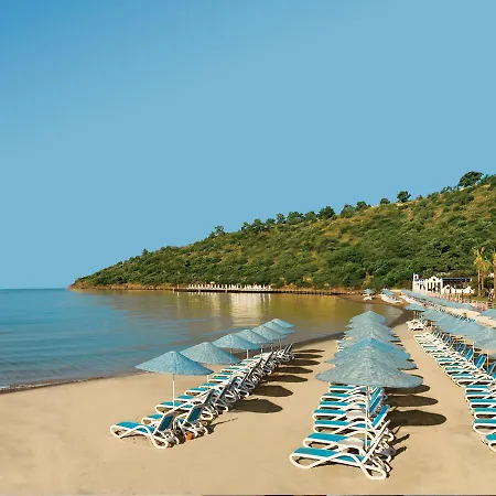 Üdülőközpont Paloma Pasha 5*