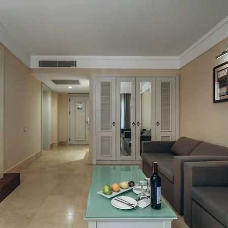 Paloma Pasha Resort Özdere