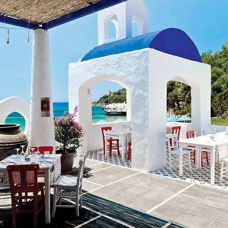 Paloma Pasha Özdere