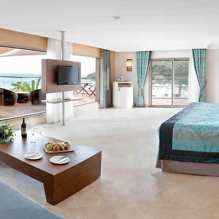 Paloma Pasha Resort Özdere